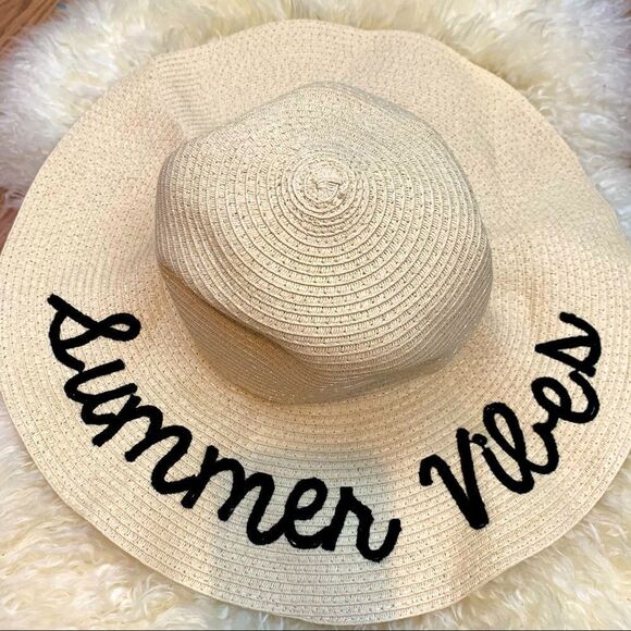 Summer vibes embroiders Floppy straw hat - Picture 1 of 4